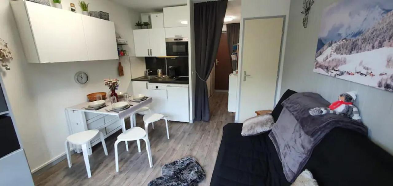 Studio 2 Alpes, Proche Lac Buissonniere, Menage Inclus, Balcon, Parking Les Deux Alpes Kültér fotó